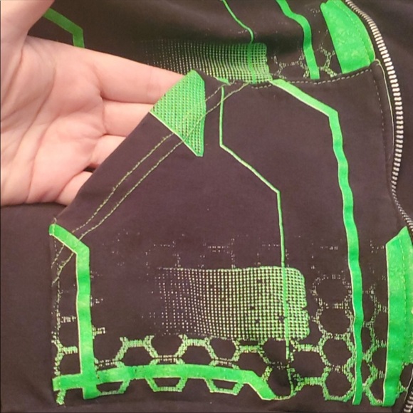 🍂Esquizo Neon Green and Black hoodie - Picture 3 of 7